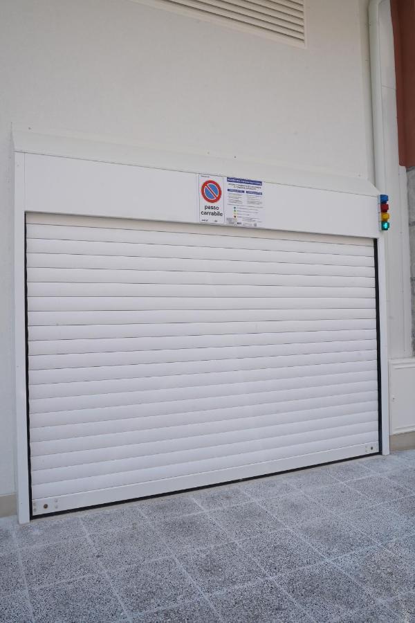 La Perla Di Bari - Private Parking公寓 外观 照片
